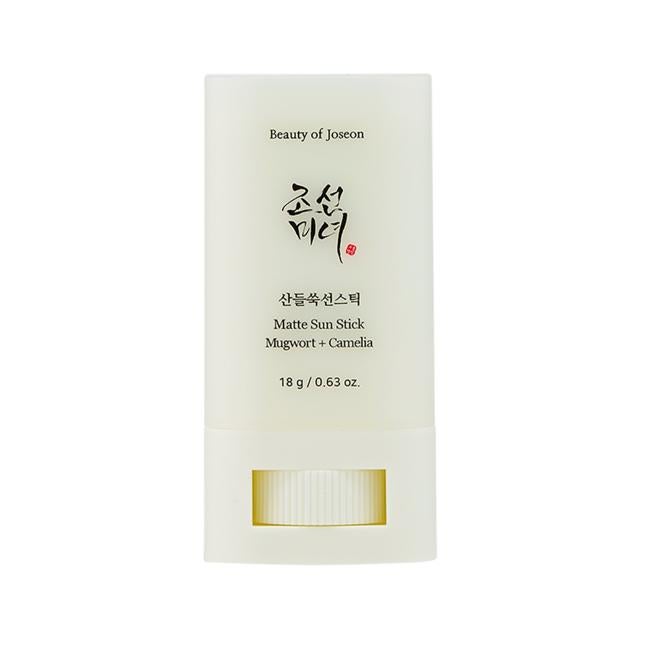 Stick in Bar Matte Sun Stick: Mugwort+Camilia (SPF 50+ PA ++++) por Beauty of Joseon.